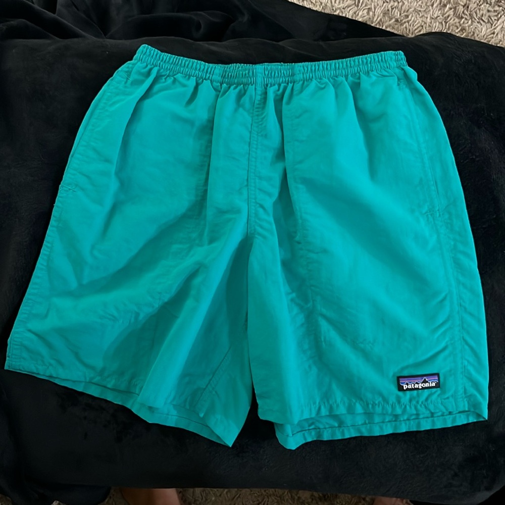 Patagonia Men’s Baggies Shorts Size S Green